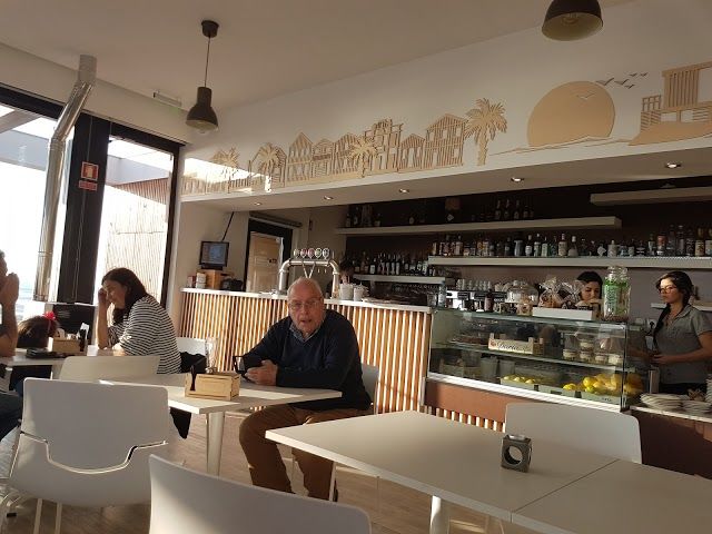 Bronze - Seafood & Lounge Bar